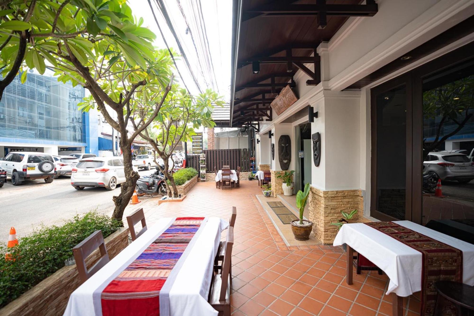 Vongkhamsene Boutique Hotel Ban Nongdouang Luaran gambar